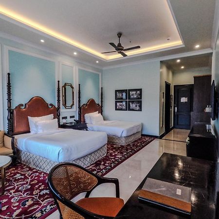 סיליגורי Mayfair Tea Resort מראה חיצוני תמונה