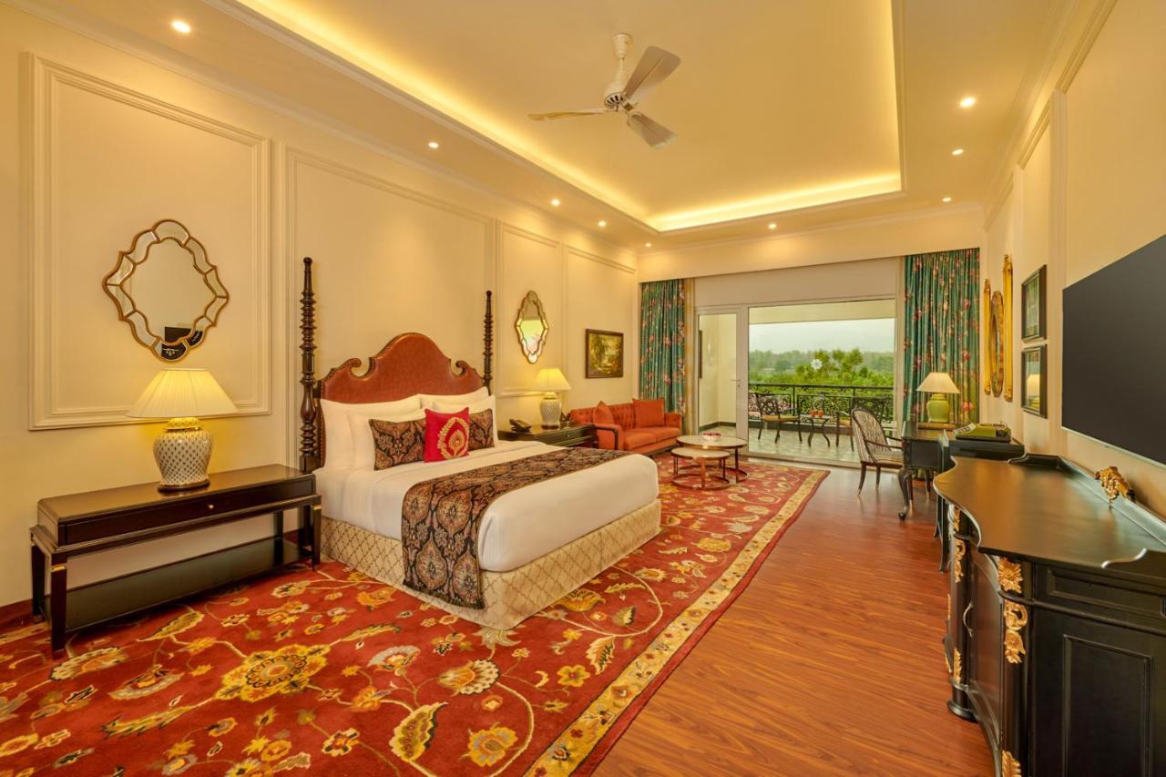 סיליגורי Mayfair Tea Resort מראה חיצוני תמונה