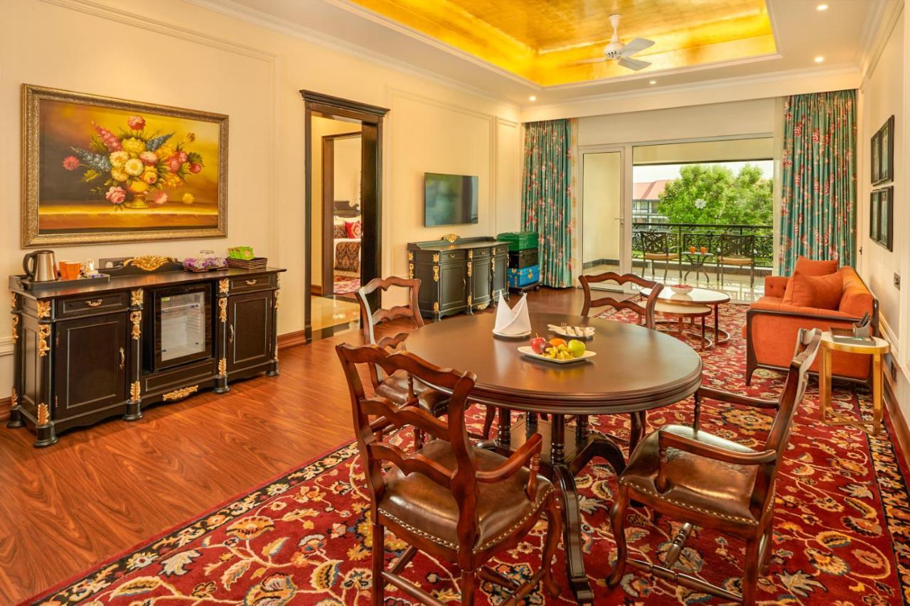 סיליגורי Mayfair Tea Resort מראה חיצוני תמונה